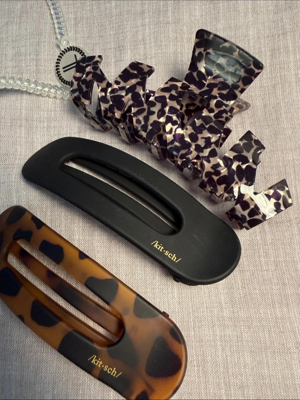 Set of Mixed Color Women’s Hair Clips and Accessories